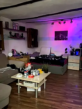 Seductively4 20 online show from 10/11/25, 02:59