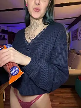 Seductively4 20 online show from 12/05/25, 04:58