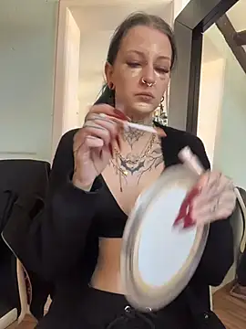 Seductively4 20 online show from 03/03/26, 09:15