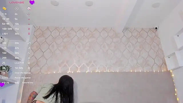 KamilaBetancourt online show from 01/14/26, 12:00