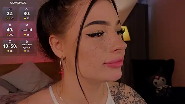 honey     bunny online show from 04/11/26, 09:02