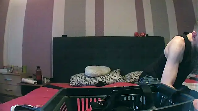 Snapshot of flenslive chatting on 02/15/25, 07:06 flenslive online show from 02/15/25, 07:06