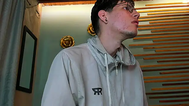 david huge online show from 10/21/25, 01:23