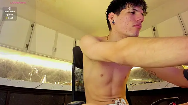 david huge online show from 11/27/25, 01:24