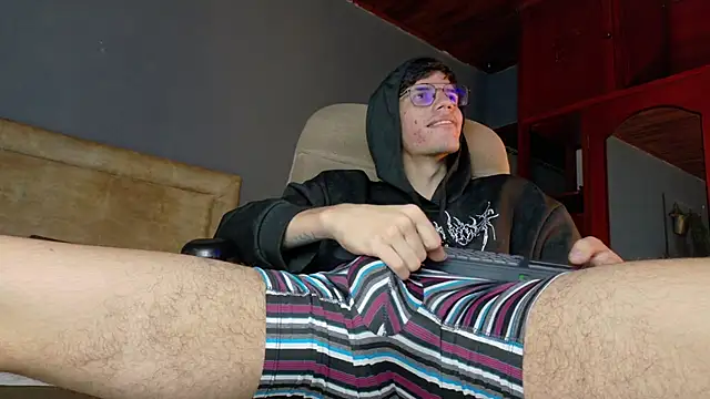 david huge online show from 02/02/26, 04:11