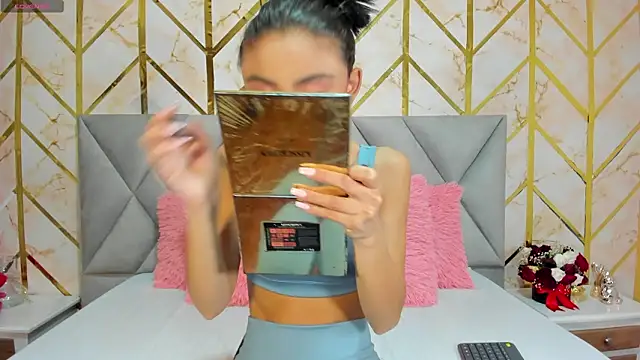 Cassidy 14 online show from 02/08/26, 06:44