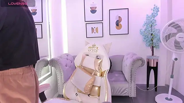 Alicia leclair online show from 12/17/25, 07:31