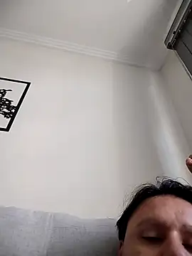 LeoMaduroSP online show from 09/18/25, 03:03