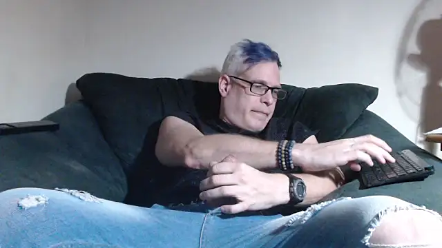 nerdy6 online show from 05/11/26, 04:18