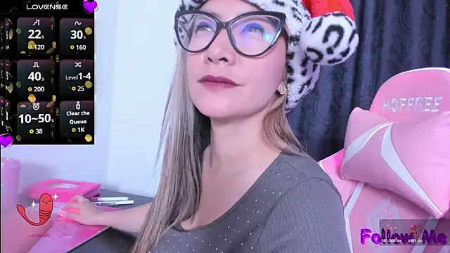 TilaTequila 15 online show from 12/15/25, 03:49