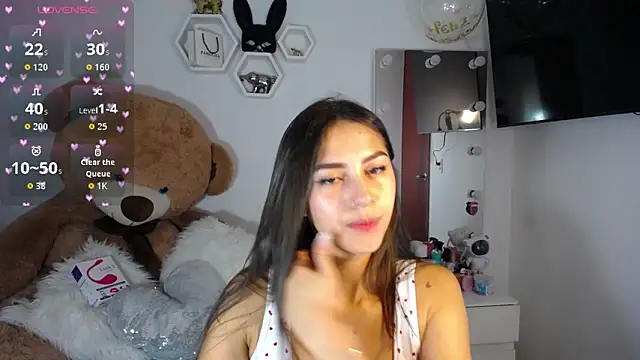 channel-rose1 online show from 11/05/25, 08:03