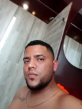 Snapshot of PerversoVergon chatting on 09/27/25, 07:52 PerversoVergon online show from 09/27/25, 07:52