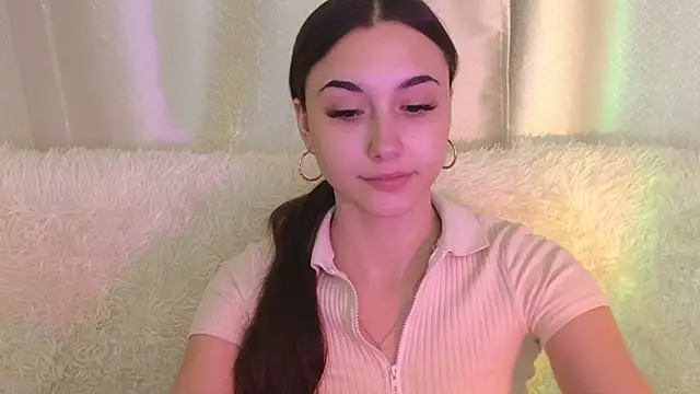 MelissaPristine online show from 10/18/25, 02:47