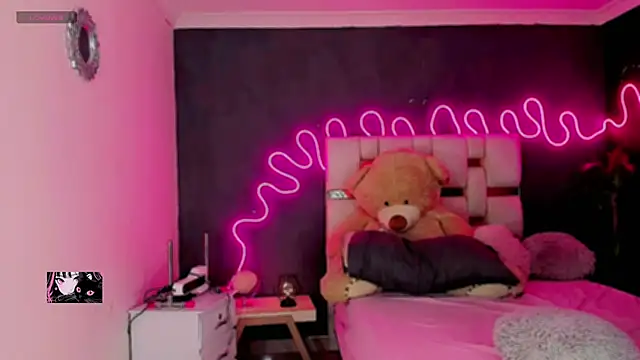 Abbygilx online show from 02/22/26, 06:28