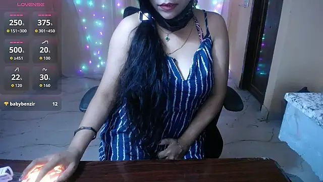 Divvya  online show from 05/16/26, 07:34