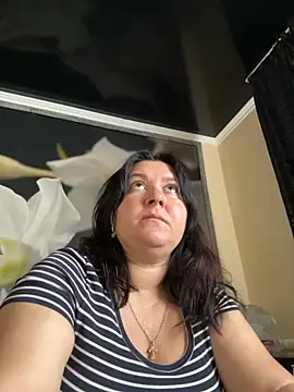 Liza Will online show from 10/18/25, 09:21