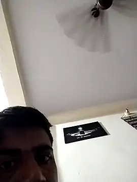 Snapshot of yagyii chatting on 09/17/25, 02:41 yagyii online show from 09/17/25, 02:41