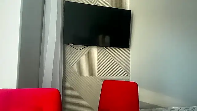 LuxXAngel online show from 04/29/26, 01:32