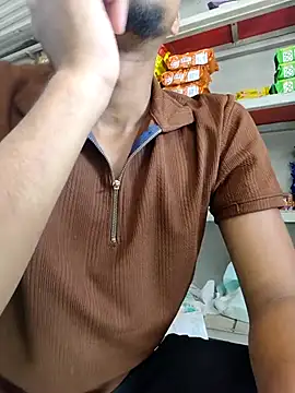 Snapshot of Irfan_irfan chatting on 12/22/25, 08:00 Irfan irfan online show from 12/22/25, 08:00