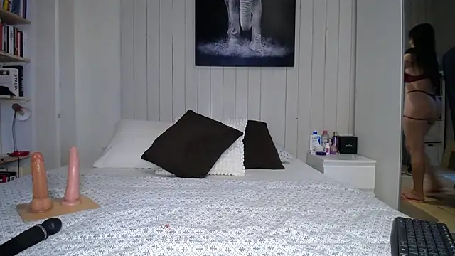 alexa moreti online show from 11/20/25, 09:42