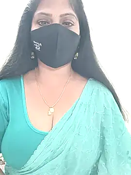 Snapshot of shivani27 chatting on 07/02/26, 05:19 shivani27 online show from 07/02/26, 05:19
