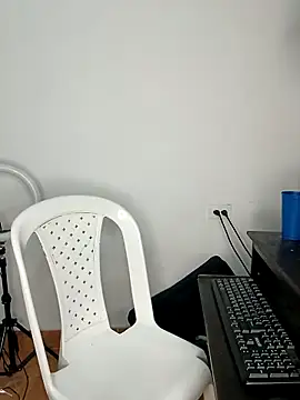 Allnei online show from 10/25/25, 01:02