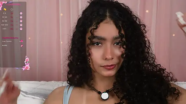 Victoria Curly online show from 10/19/25, 04:02