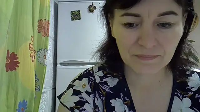 Krystal 82 online show from 11/26/25, 05:14