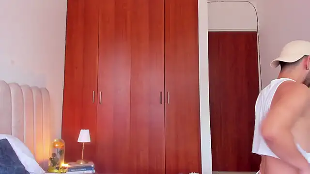 Dark beauty2 online show from 09/28/25, 06:13