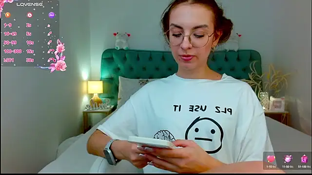 Real cutie1 online show from 09/12/25, 08:42