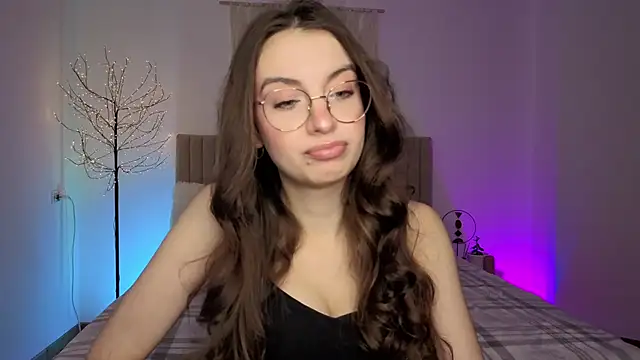 Real cutie1 online show from 02/20/26, 01:55