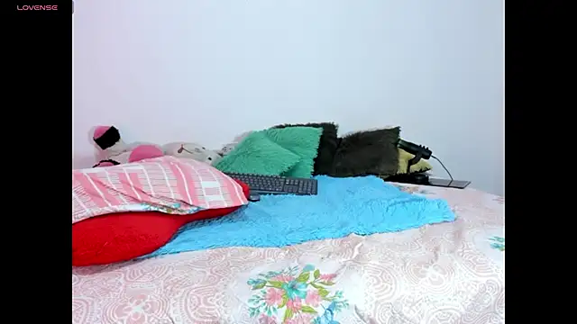 lanastone86 online show from 11/24/25, 01:11