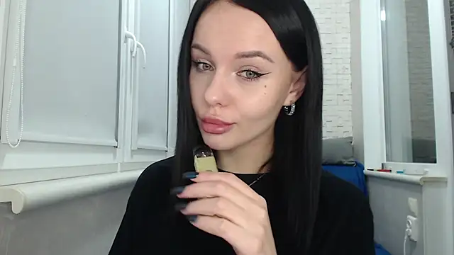 Blair Yates online show from 11/06/25, 10:54