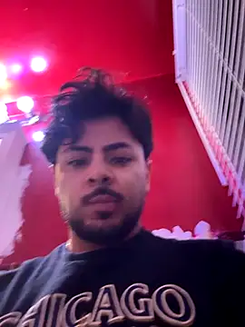 hugo flo09 online show from 12/01/25, 12:59