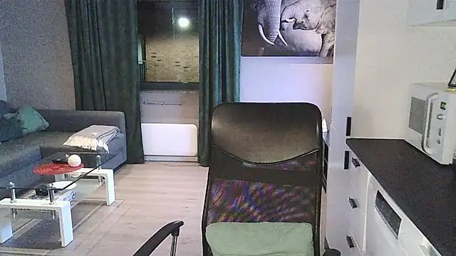 Dartanjanas13 online show from 02/19/26, 08:05