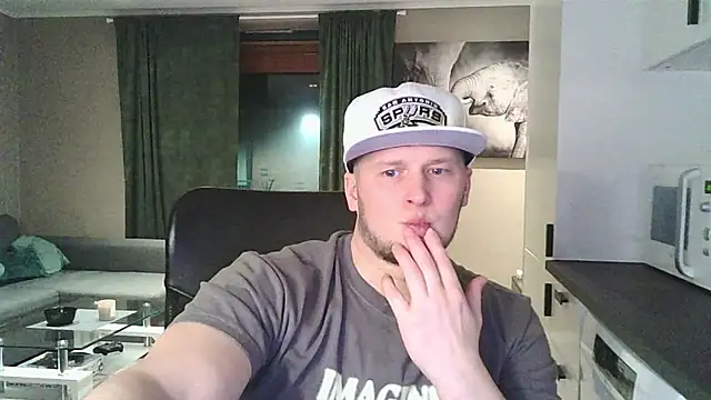 Dartanjanas13 online show from 02/27/26, 09:15