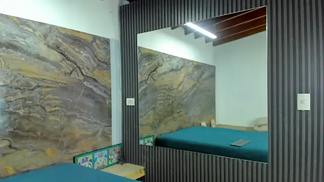 Snapshot of _Axel_09 chatting on 10/09/25, 03:59 Axel 09 online show from 10/09/25, 03:59