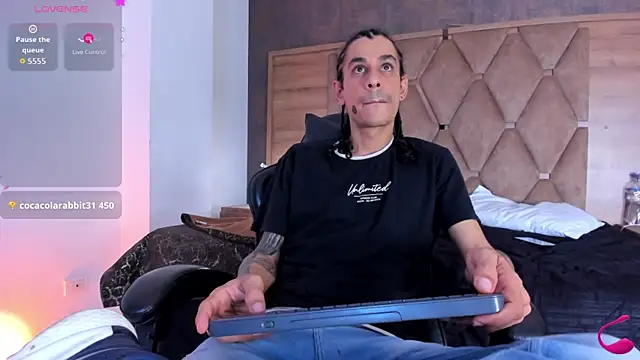 JackAndRosse  online show from 12/13/25, 07:53