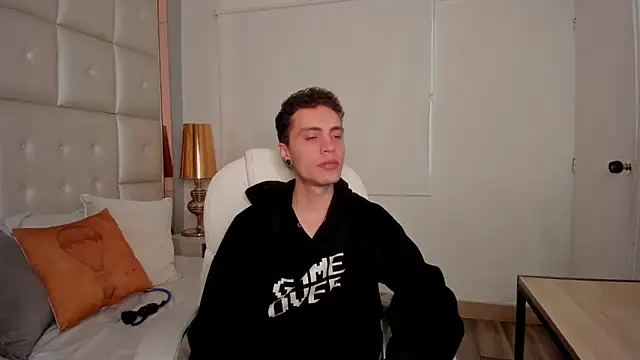 dark sun302 online show from 09/17/25, 09:16