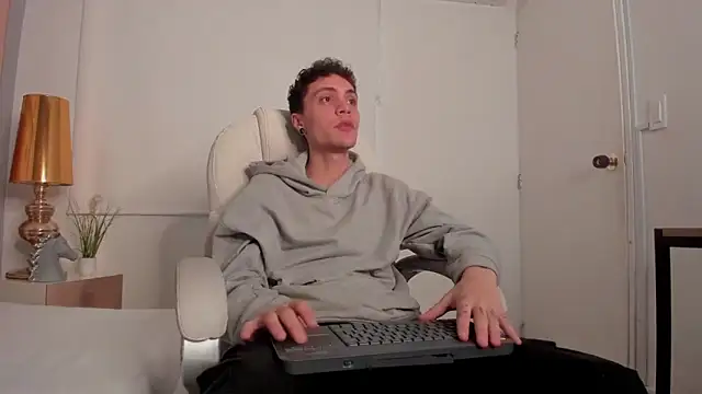 dark sun302 online show from 09/24/25, 09:18