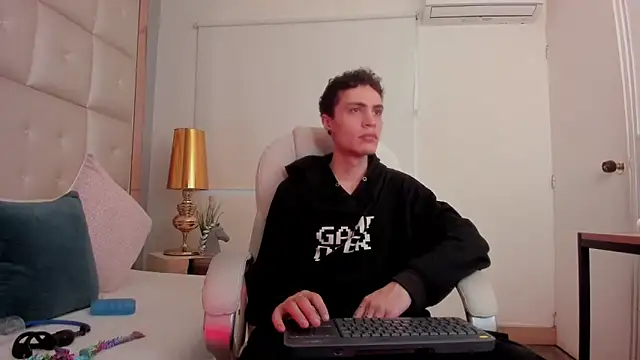 dark sun302 online show from 10/07/25, 09:34