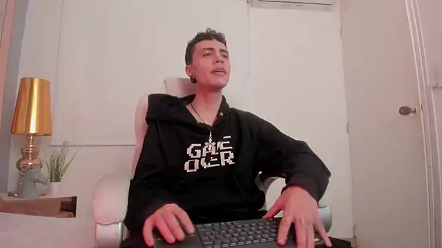 dark sun302 online show from 11/11/25, 09:26