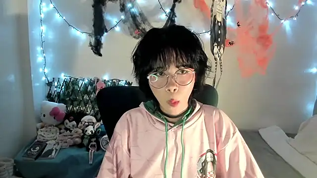 dolliette24 online show from 10/12/25, 02:10