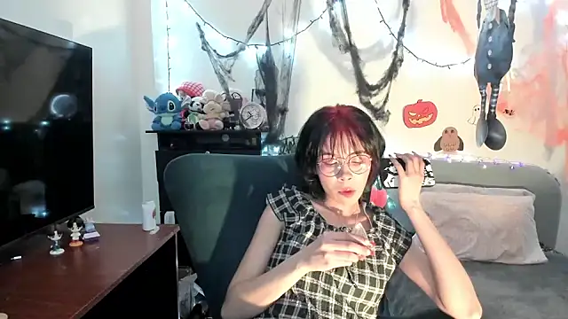 dolliette24 online show from 10/23/25, 03:50