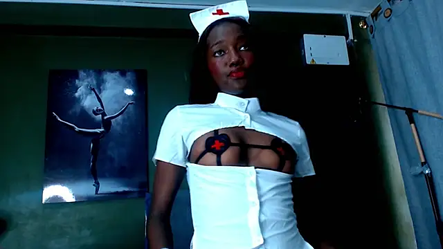 Evaa 18 online show from 10/03/25, 05:54