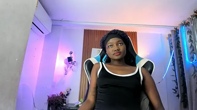 Evaa 18 online show from 12/20/25, 05:31