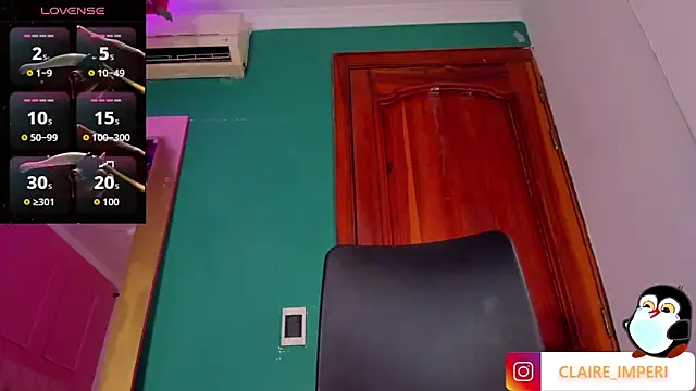 CLAIRE EMPIRE online show from 11/05/25, 08:03