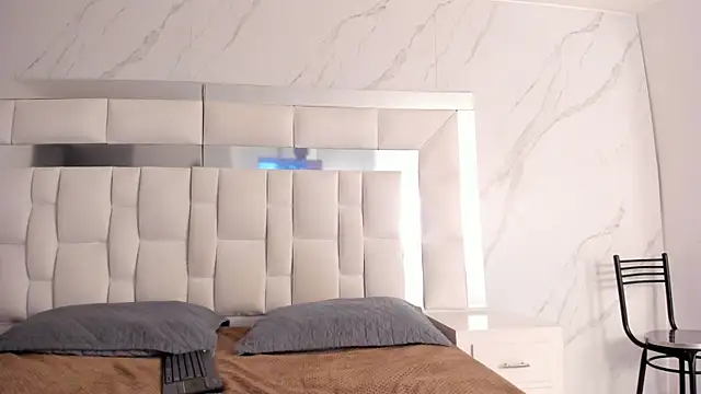 Maia Park online show from 01/12/26, 01:49