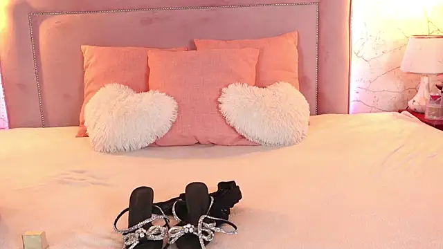 ChannelAngeless online show from 09/25/25, 08:51