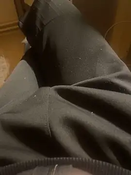 darksagax1 online show from 11/19/25, 10:32